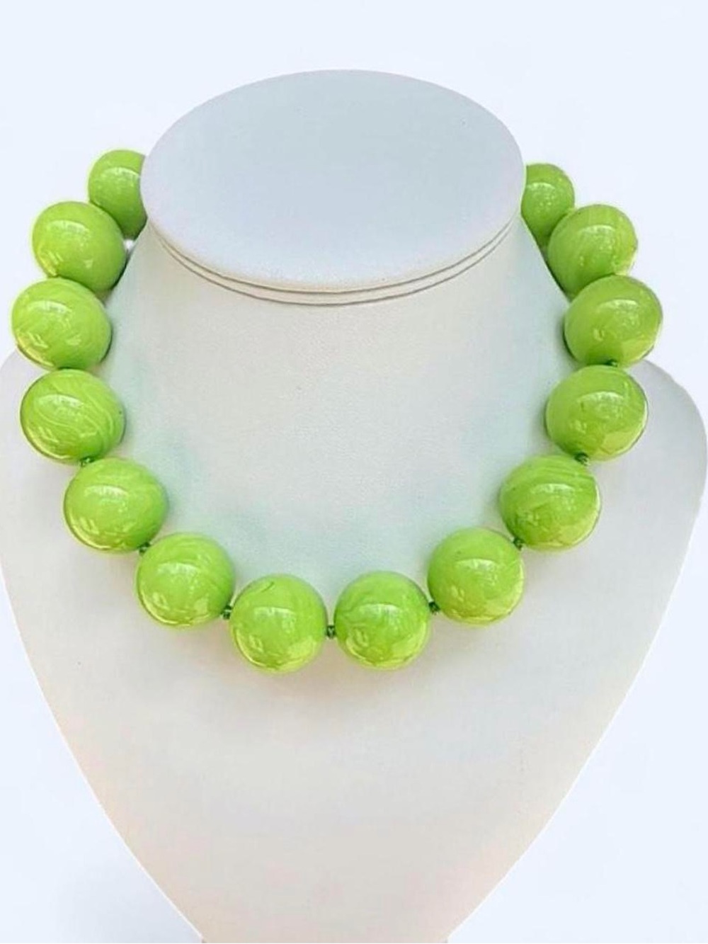 LES BERNARD  Choker Necklace  Lime Green Lucite Beads Gilded Turn-Lock Clasp